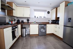 Kitchen- click for photo gallery